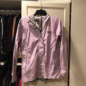 mountain hardware hooded rain jacket